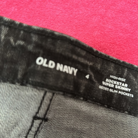 Cute!! 😊 - Picture 2 of 4